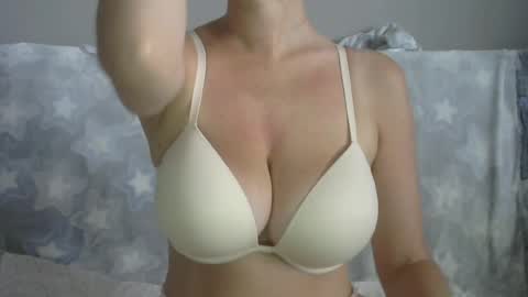 Snapshot of naughtykitten94 chatting on 22, 7, 2026 Chris online show from 22, 7, 2026