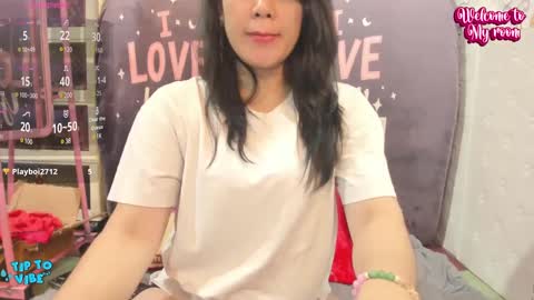 Snapshot of naughtymhavz chatting on 5, 12, 2024 marvie mhavz online show from 5, 12, 2024