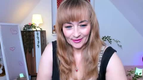 Milana - on air every day except Wednesday from 9 pm to 4 am European time online show from 27, 10, 2025