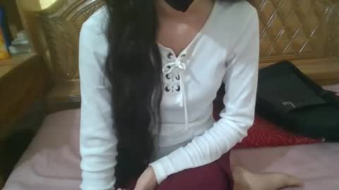 naughtymodhurima online show from 9, 3, 2025