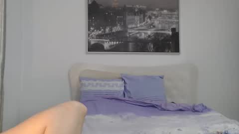 NaughtyMom online show from 12, 10, 2025