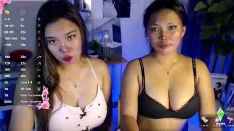 naughtymorenagirl online show from 10, 4, 2026