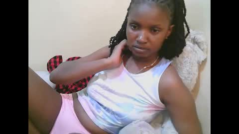 naughtyqueen online show from 27, 10, 2025