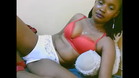 naughtyqueen online show from 28, 10, 2025