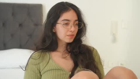 Naughty Samm online show from 4, 2, 2026