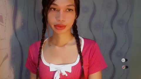 Snapshot of naughtysunshinepinay chatting on 26, 5, 2026 Celine online show from 26, 5, 2026