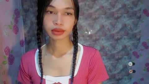 Snapshot of naughtysunshinepinay chatting on 14, 6, 2026 Celine online show from 14, 6, 2026