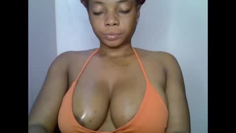 naughtyxcuntx online show from 27, 10, 2025