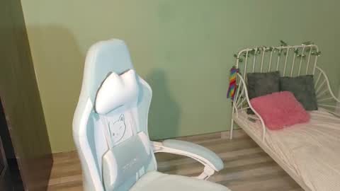 Snapshot of naugthy_muse chatting on 3, 2, 2026 sabrina online show from 3, 2, 2026