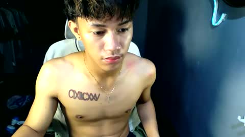 Snapshot of naugthyboyloy chatting on 13, 5, 2026 Loy online show from 13, 5, 2026