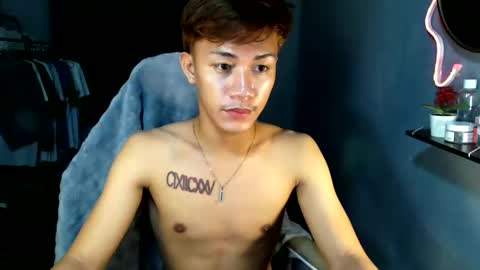 Snapshot of naugthyboyloy chatting on 31, 5, 2026 Loy online show from 31, 5, 2026