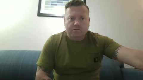 Snapshot of navyman34 chatting on 17, 4, 2026 navyman34 online show from 17, 4, 2026