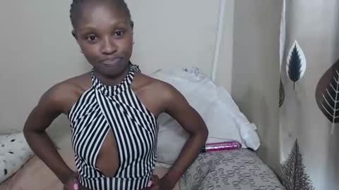 nawtylarissa_ online show from 10, 9, 2025