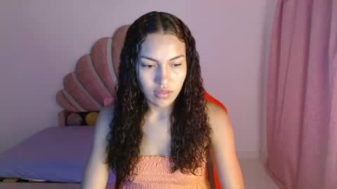 Snapshot of naya_fox1 chatting on 8, 1, 2026 naya_fox1 online show from 8, 1, 2026