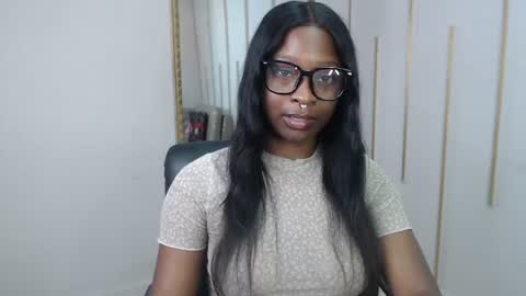 Snapshot of nayariskaya chatting on 15, 6, 2026 Nayaris 3 online show from 15, 6, 2026