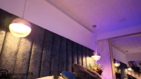 Juli  online show from 10, 2, 2026