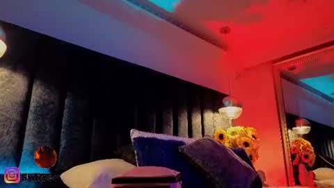 Juli  online show from 21, 7, 2026