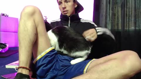 Im Nayton online show from 21, 11, 2025