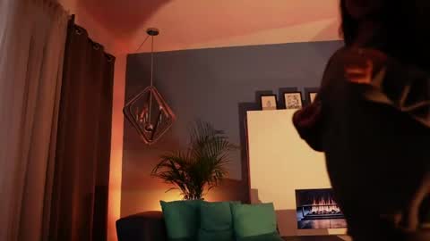 Nefertari online show from 21, 4, 2026