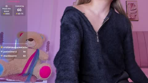 Snapshot of nebbulosa_ chatting on 12, 12, 2024 Emma online show from 12, 12, 2024