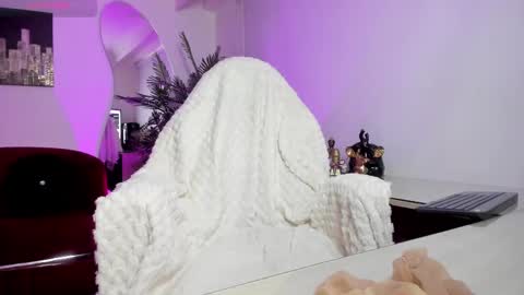 Hellen online show from 22, 9, 2025