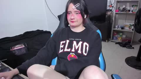 Geek Nicole    im Neeko UwU online show from 24, 2, 2026