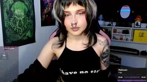 Neena Nyx online show from 17, 5, 2026