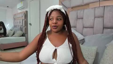 nefferetcharlotte online show from 12, 1, 2026