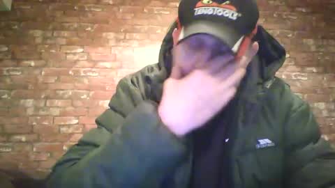 Snapshot of neil_uk_1976 chatting on 9, 10, 2025 Neil online show from 9, 10, 2025