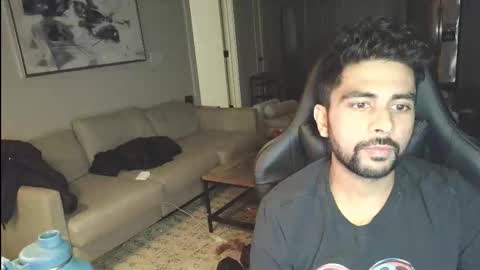 Snapshot of neilsing chatting on 2, 12, 2025 neil online show from 2, 12, 2025