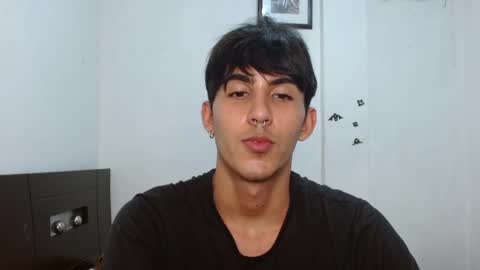 Snapshot of neithanzyn chatting on 23, 12, 2024 Neithanzyn online show from 23, 12, 2024