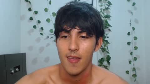 Snapshot of neithanzyn chatting on 1, 2, 2025 Neithanzyn online show from 1, 2, 2025