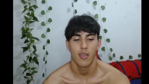 Snapshot of neithanzyn chatting on 5, 3, 2025 Neithanzyn online show from 5, 3, 2025