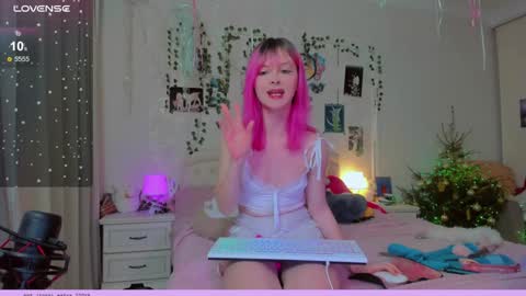 neko_kitsune online show from 2, 1, 2025