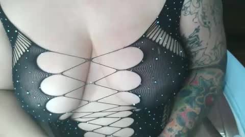 NekoKittenz online show from 25, 9, 2025