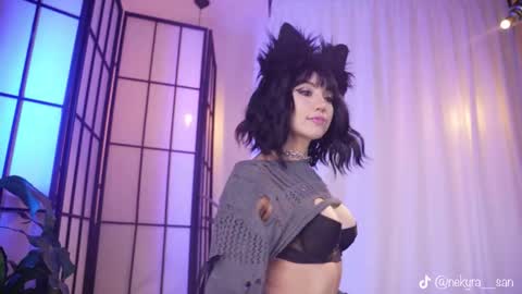 Mely  Birthday party saturday night BYO online show from 14, 11, 2025