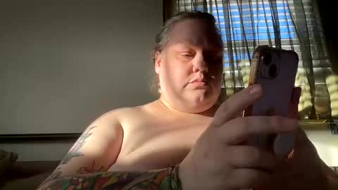 Snapshot of nellatlas chatting on 4, 2, 2026 Nellie Atlas online show from 4, 2, 2026