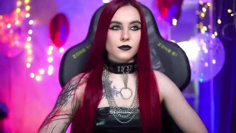 Snapshot of nelle_ chatting on 18, 5, 2026 online show from 18, 5, 2026