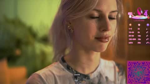 I am Nelly3 online show from 17, 9, 2025