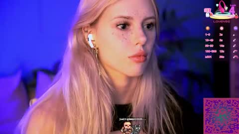 I am Nelly3 online show from 20, 9, 2025