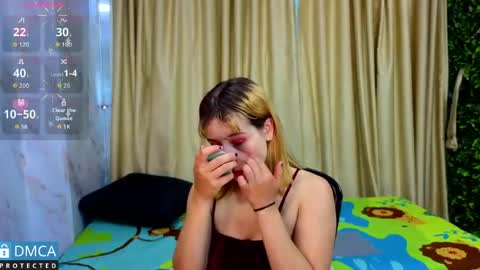 Salome Nena cupcake online show from 25, 5, 2026