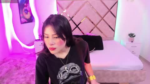 nenaarisk online show from 4, 4, 2026