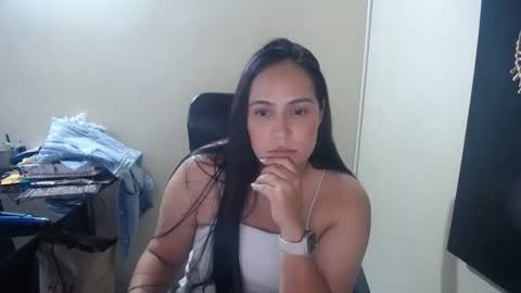Snapshot of neny445 chatting on 3, 3, 2025 kelly lopez online show from 3, 3, 2025
