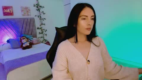 neo_sarah online show from 20, 9, 2025