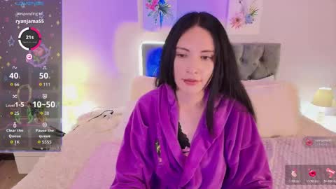 Sarah  online show from 7, 6, 2026