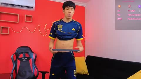 Snapshot of neo_twink chatting on 28, 4, 2026 just Daniel online show from 28, 4, 2026