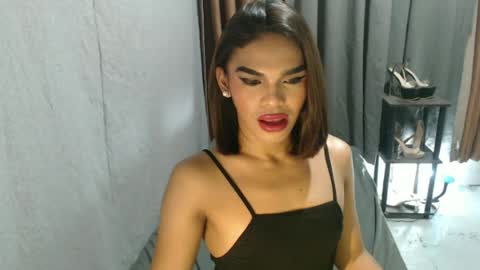Snapshot of neomi_hardcock chatting on 15, 5, 2026 neomi online show from 15, 5, 2026