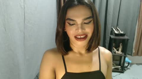 Snapshot of neomi_hardcock chatting on 18, 5, 2026 neomi online show from 18, 5, 2026
