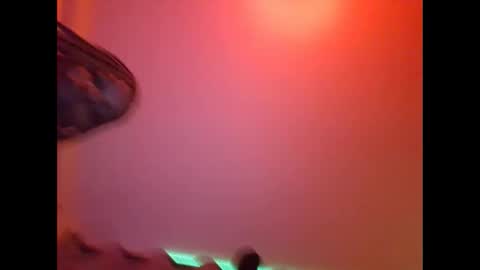 Snapshot of neonnurse chatting on 16, 4, 2026 Sexyy phy online show from 16, 4, 2026