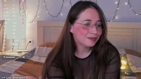 Snapshot of neonquack chatting on 29, 12, 2024 Riley online show from 29, 12, 2024